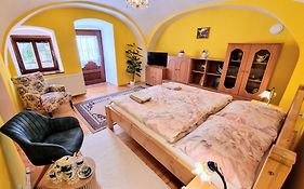 Historical House In The Center Levoca With Parking